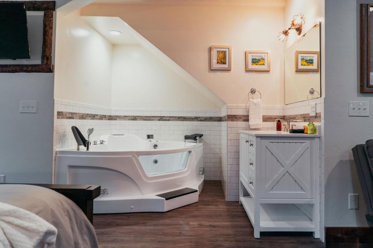 جورجتاون Clear Creek Inn المظهر الخارجي الصورة