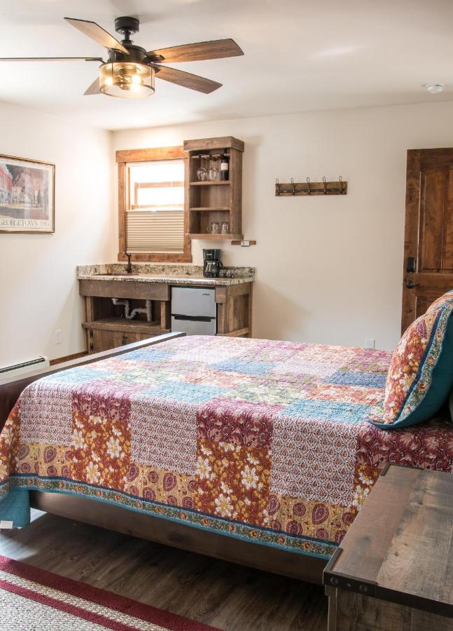 جورجتاون Clear Creek Inn المظهر الخارجي الصورة