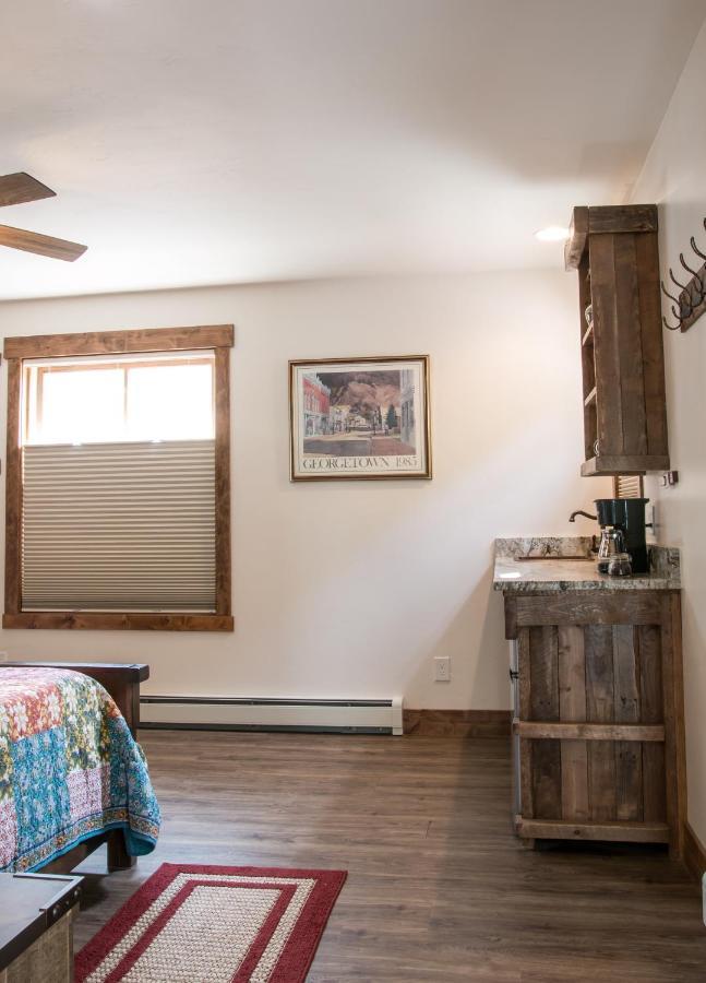 جورجتاون Clear Creek Inn المظهر الخارجي الصورة