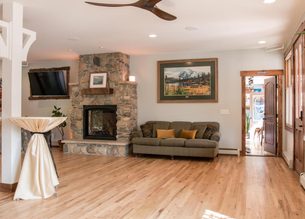 جورجتاون Clear Creek Inn المظهر الخارجي الصورة