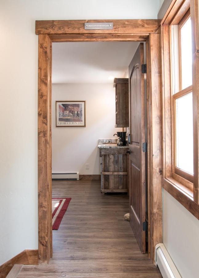 جورجتاون Clear Creek Inn المظهر الخارجي الصورة