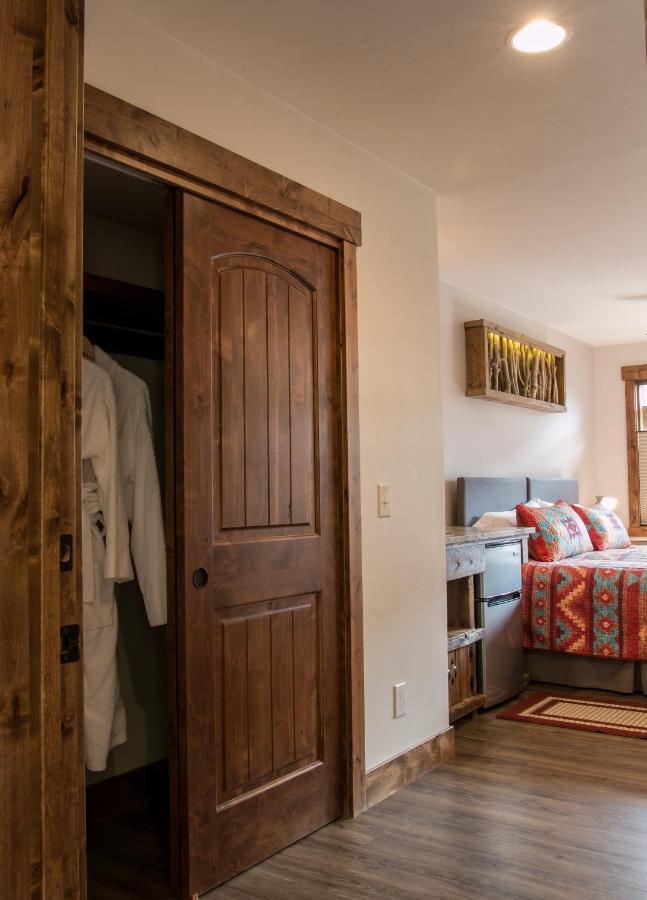 جورجتاون Clear Creek Inn المظهر الخارجي الصورة