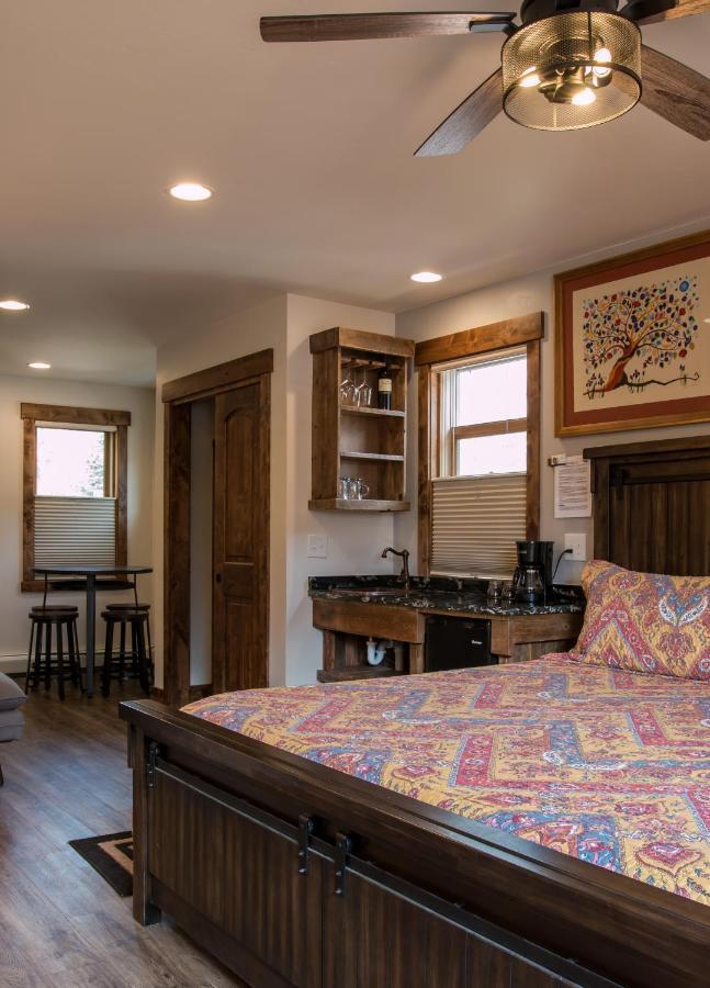 جورجتاون Clear Creek Inn المظهر الخارجي الصورة