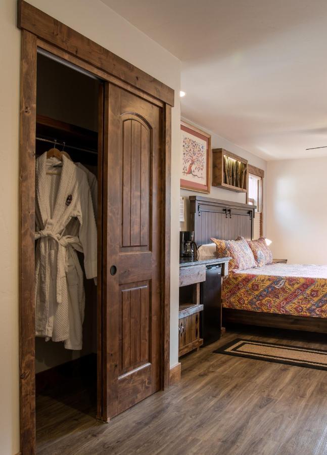 جورجتاون Clear Creek Inn المظهر الخارجي الصورة