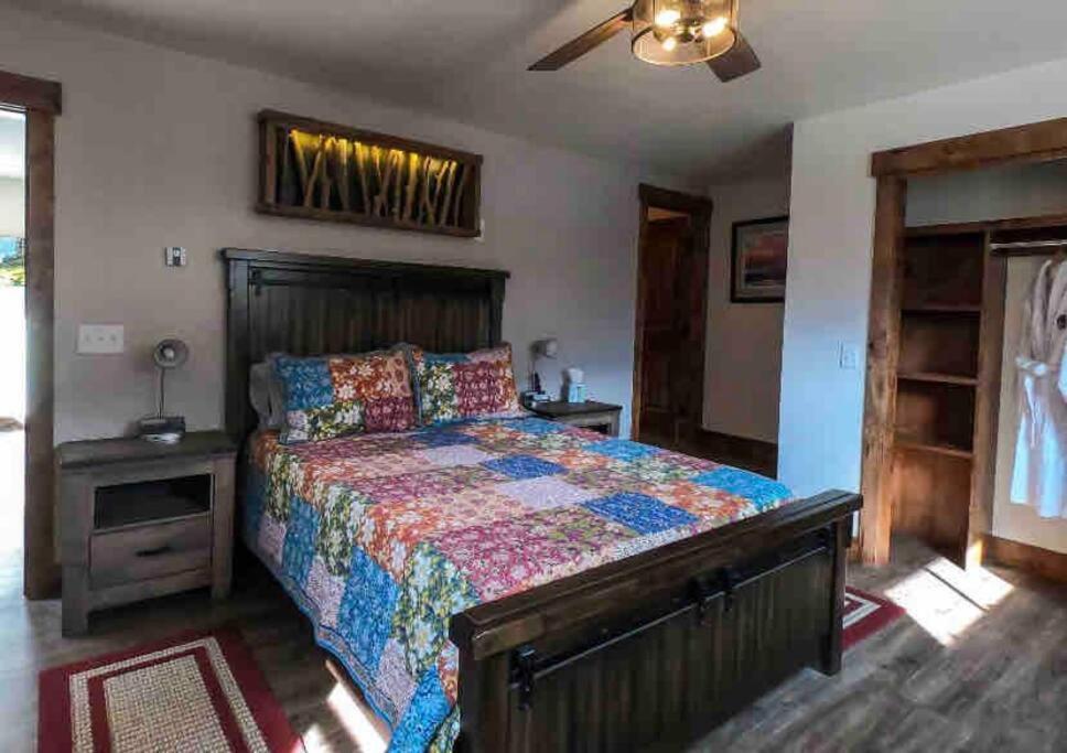 جورجتاون Clear Creek Inn المظهر الخارجي الصورة